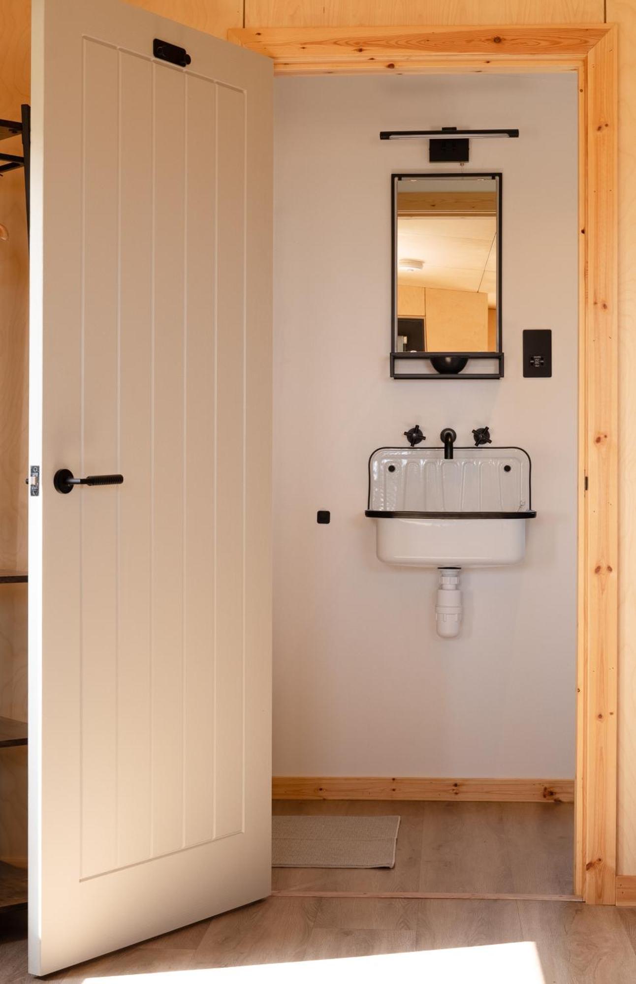 Rustic Cabins, Sea Views From Rewilded Farm With Highland Cows St Andrews Exteriér fotografie